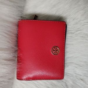 Tory burch wallet